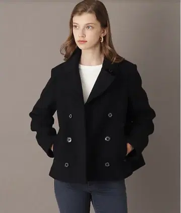 새상품급 컴팩트 P코트 / 드레스트리아 36