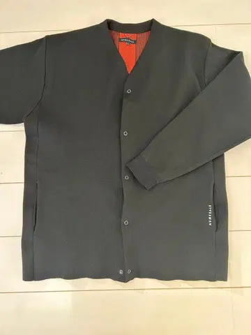 NUMERALS 블랙 가디건 L