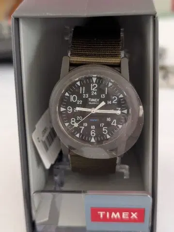 미사용 새상품 TIMEX 캠퍼 손목시계 (배터리 방전)