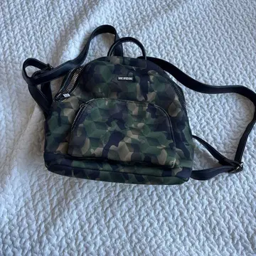미사용품 SAVE MY BAG 카모플라쥬 백팩