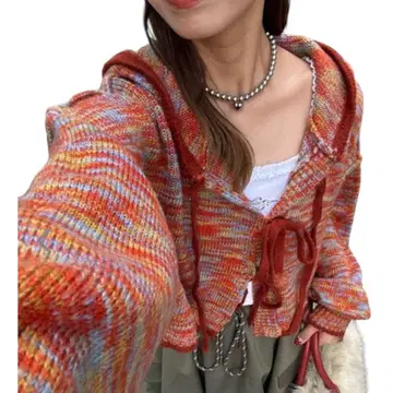 드라마 ESCAPE 사쿠라다 히요리 의상 니트 후디