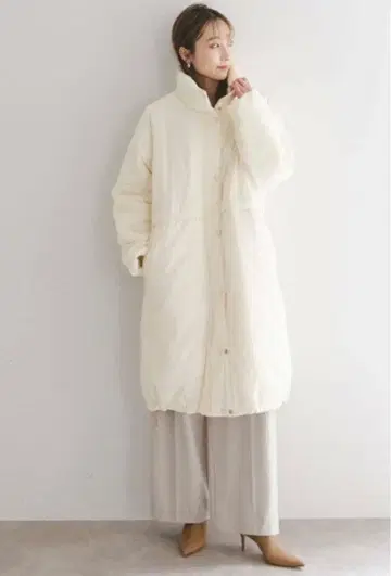 NOBLE 에어리 퍼 롱 코트