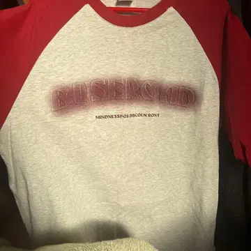 슬리브 래글런 T 재고 없음