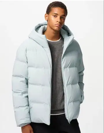 UNIQLO 심리스 다운 파카