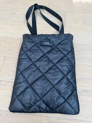 TATRAS 퀼팅 토트백 블랙