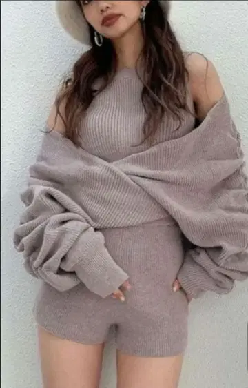 GYDA 제이다 암 개더 레이어드 니트 올인원