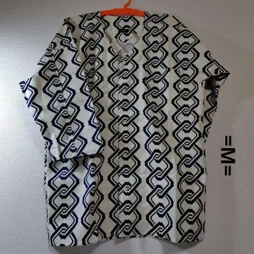 다보셔츠 크림 요시와라츠나기 M