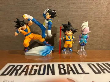 제일복권 드래곤볼 DAIMA 손오공&베지터 피규어 계왕신