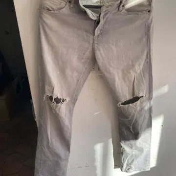 데미지 가공 그레이 데님 팬츠 e-805