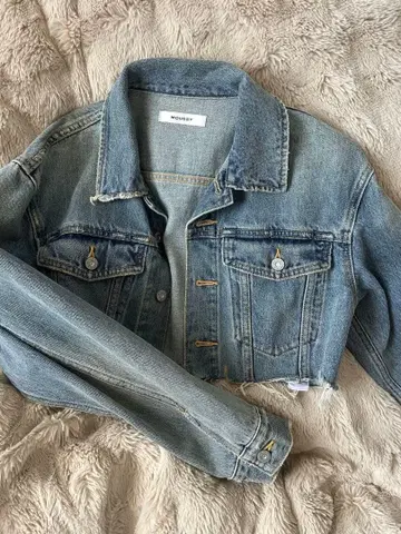 MOUSSY 데님 자켓 프론트 포켓 부착