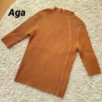 Aga 아르가 비대칭 버튼 니트 5부 소매 리브 보틀넥