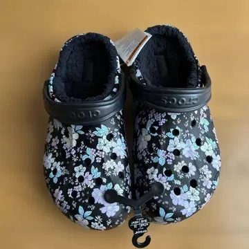 Crocs 꽃무늬 클로그 샌들 w9 25cm