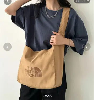 THE NORTH FACE BIG LOGO SHOULDER BAG