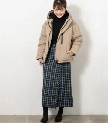 어반 리서치 서니 레이블 후디 다운 자켓 // 베이지