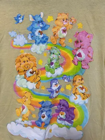 컬러풀 T셔츠 연한 노란색 케어베어 구제 의류