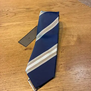 [ 미사용 새상품 ] GOTAIRIKU 네이비 스트라이프 넥타이