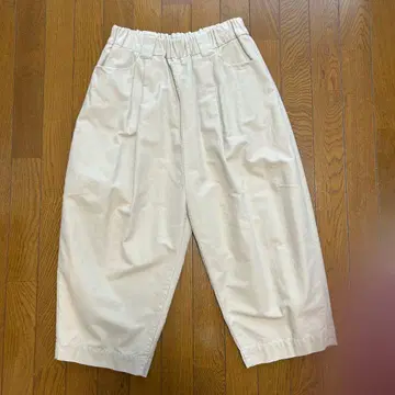 bulle des savon 뷔르데사봉 몰스킨 크롭 팬츠