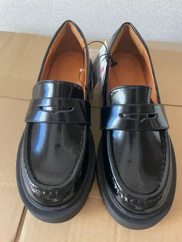 UNIQLO 컴필터치 로퍼 24cm