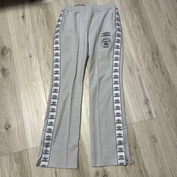 UMBRO x MOUSSY 그레이 저리 팬츠