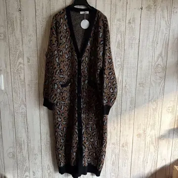 새상품 표범 무늬 롱 가디건 롱 코트 니트 긴팔