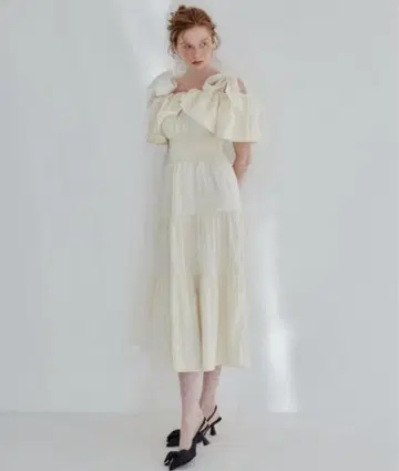 REDYAZEL 숄더 리본 오프숄더 원피스