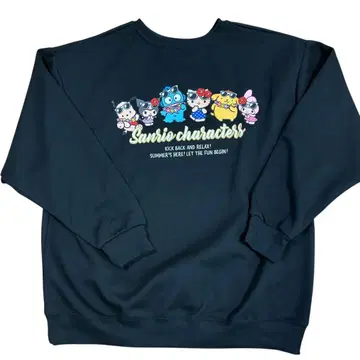 새상품 산리오 캐릭터 프린트 맨투맨 L 한정품