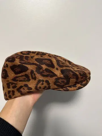 레오파드 무늬 헌팅 모자