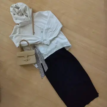 여성용 코디 세트 3종 후드티 스커트 숄더백