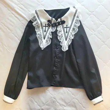 MARS 블라우스 레이스 블랙 십자가 양산형 지뢰계