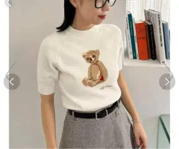 릴리 브라운 하트 모티브 니트 화이트