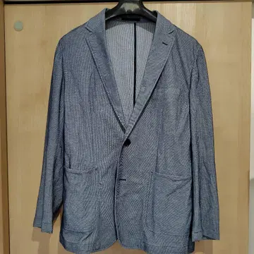 블루 계열 테일러드 자켓