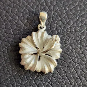 실버 하이비스커스 펜던트 탑 하와이안 주얼리