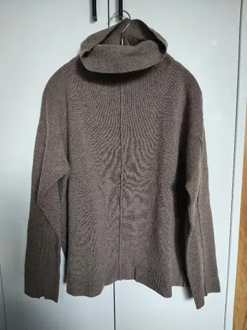 Plage 플라주 터틀넥 니트