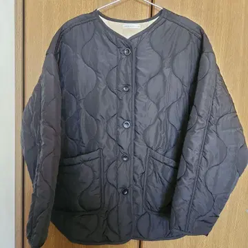 나이스 클랍 블랙 퀼팅 자켓 오버 사이즈