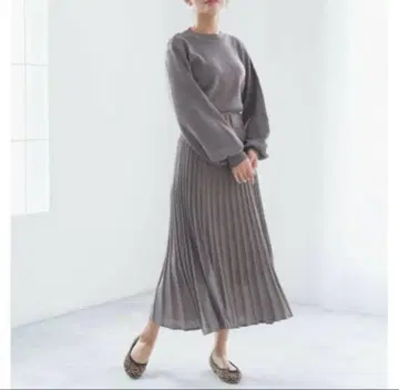 DISCOAT 벨트 포함 플리츠 니트 원피스 F