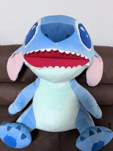 거대 스티치 봉제 인형