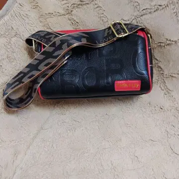 Perfect Lily 숄더백 블랙/빨간색