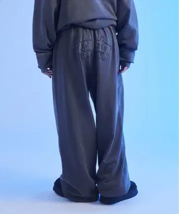 sedacle 피그먼트 가공 스웨트 팬츠