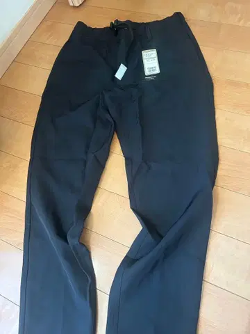 뉴발란스 더 시티 M 사이즈