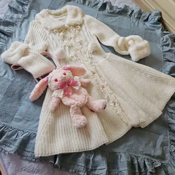 LIZ LISA [ 미사용 새상품 ] 퍼 포함 니트 코트 새하얀