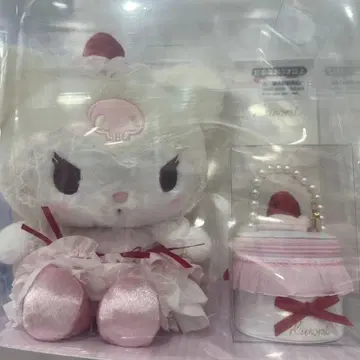 쿠로미 산리오 딸기 휘핑 케이크 봉제 인형&액세서리 케이스 세트