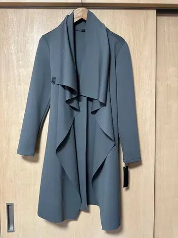 그레이 드레이프 프론트 가디건 긴팔