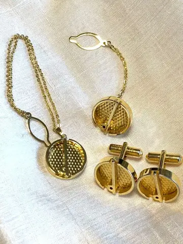 던힐 골드 메쉬 디자인 넥타이핀과 커프스 단추 세트