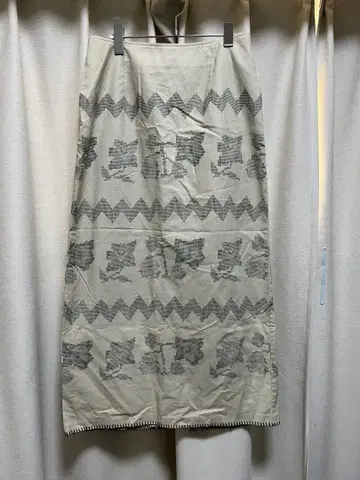 BEAMS BOY 기하학 패턴 타이트 스커트 베이지 플라워