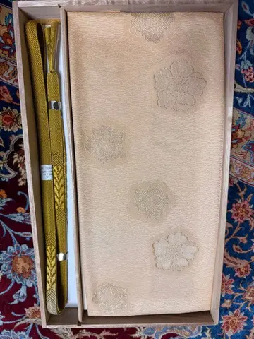미사용품 순수 실크 베이지 꽃무늬 자수 오비 장식 천 허리띠 세트