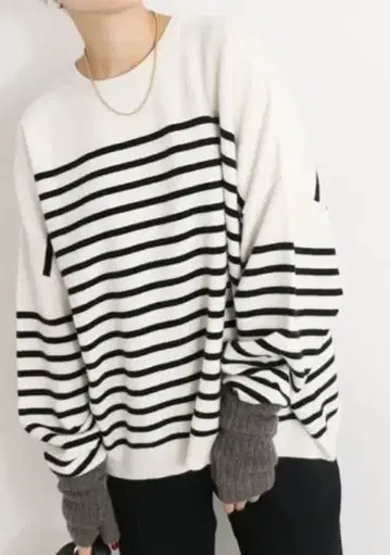 IENA 울 보더 크루넥 풀오버