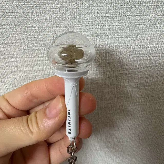 인피니트 응원봉 키링