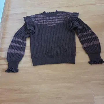 Lily Brown 다크 브라운 니트 긴팔