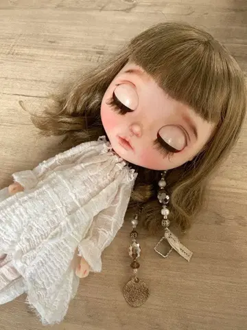 네오 브라이스 커스텀 브라이스 베라 플로렌틴