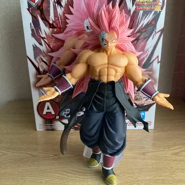 드래곤볼 붉은 가면의 사이어인 로제 풀파워 피규어 A상